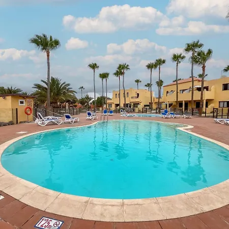 Guestready - Renovated Retreat With Communal Pool * Κοραλέχο
