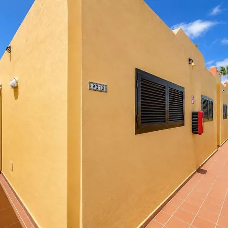 Guestready - Renovated Retreat With Communal Pool Διαμέρισμα