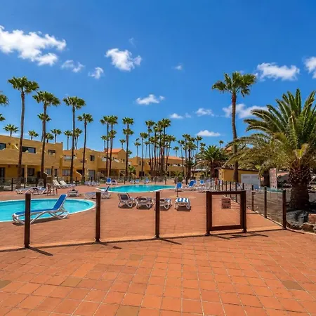 Guestready - Renovated Retreat With Communal Pool * コラレホ