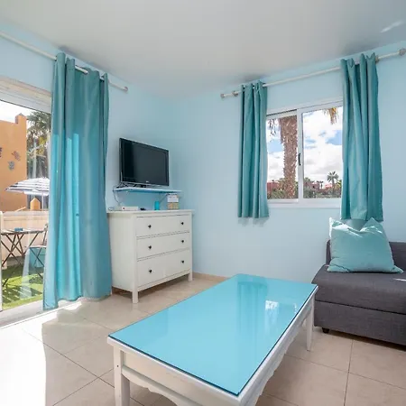 Lightbooking Oasis Royal F311 Apartment *