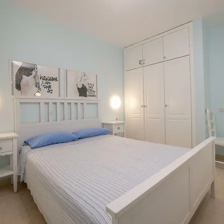 Lightbooking Oasis Royal F311 Apartment